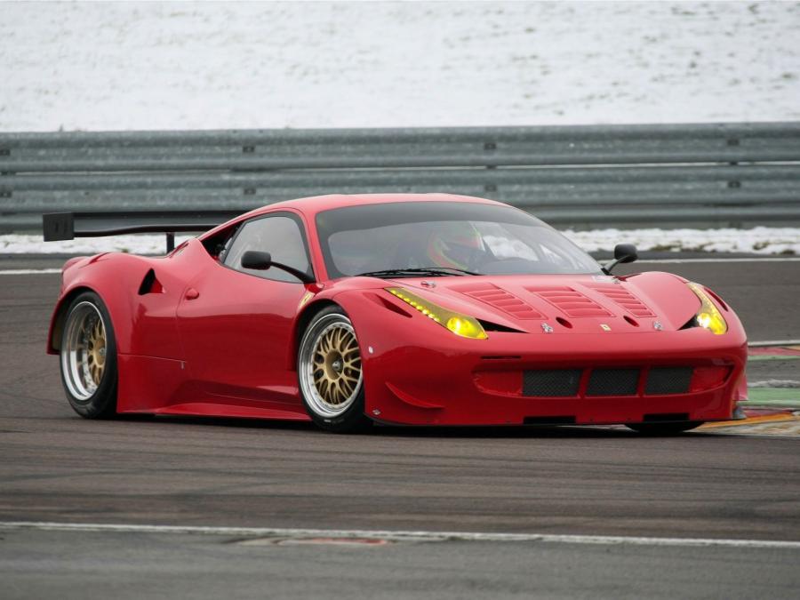  Ferrari 458 Italia GTC 2011 года  (фото 5 из 28)